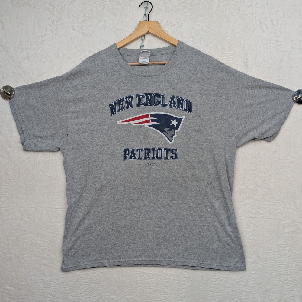 VTG New England Patriots T-Shirt Mens XL Gray Reebok NFL Football Streetwear Y2K